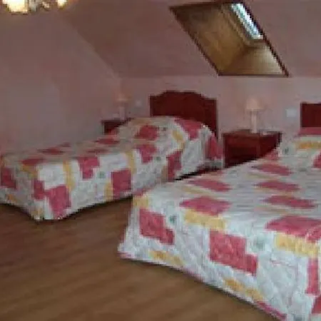 La Cambuziere Gite Avec Spa Nyaraló *